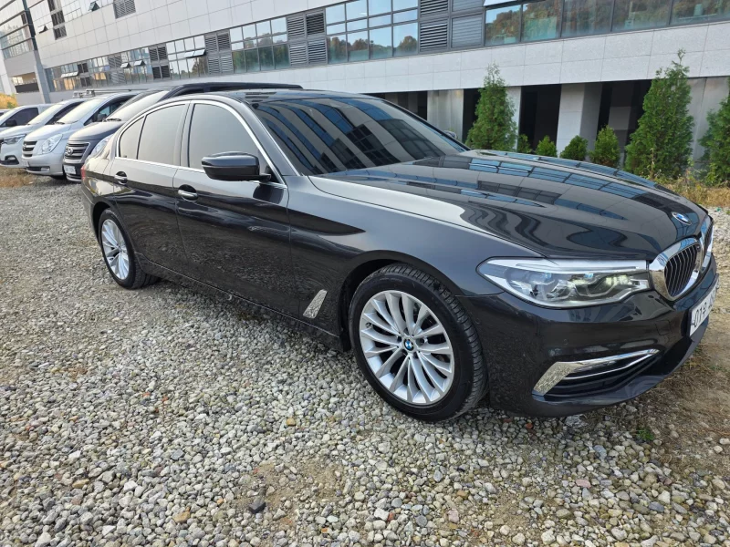 BMW 5-Series