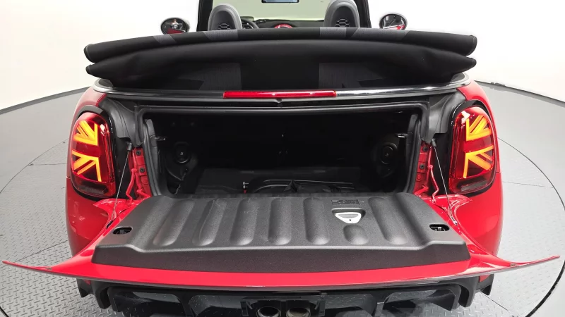 MINI Cooper Convertible