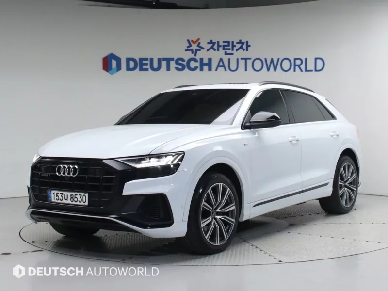 Audi Q8
