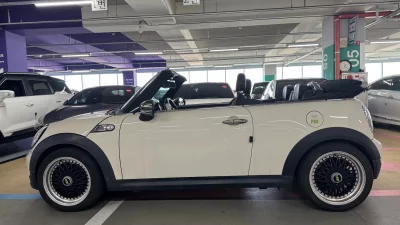 MINI Cooper Convertible