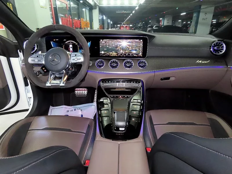 Mercedes-Benz AMG GT