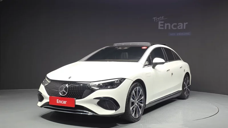 Mercedes-Benz EQE