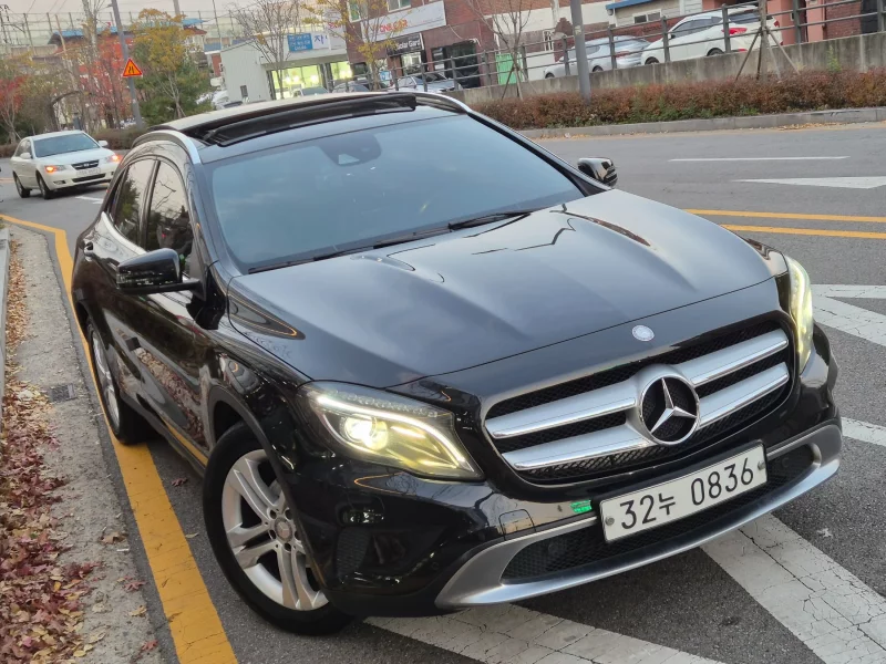 Mercedes-Benz GLA-Class