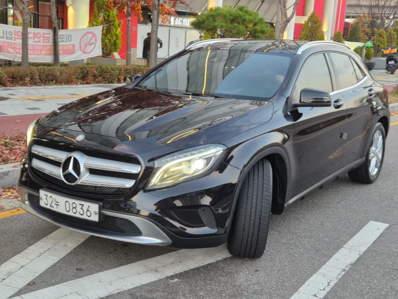 Mercedes-Benz GLA-Class
