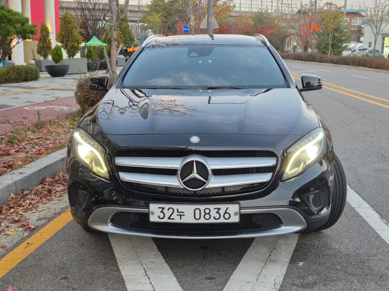 Mercedes-Benz GLA-Class