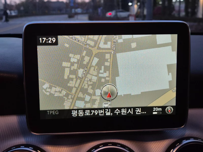 Mercedes-Benz GLA-Class