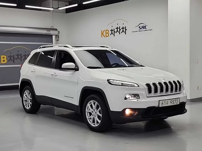 Jeep CHEROKEE