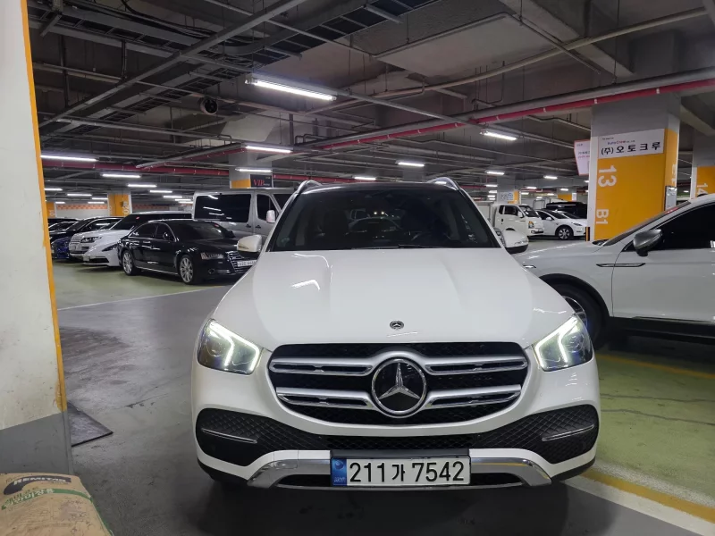 Mercedes-Benz GLE-Class