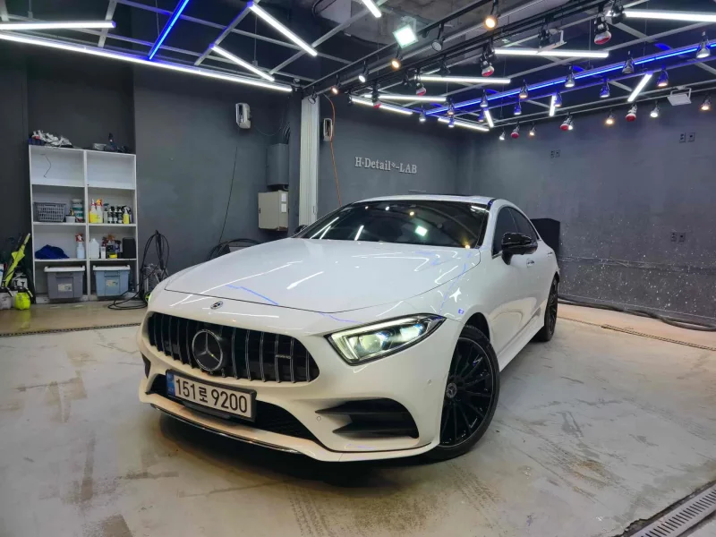 Mercedes-Benz CLS-Class