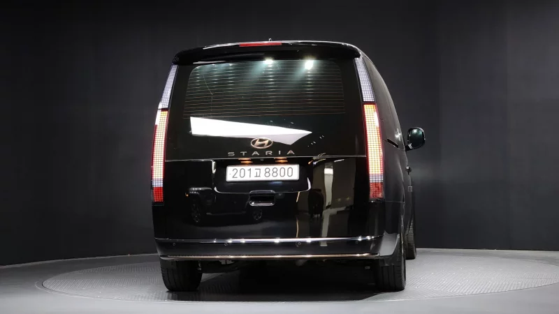 Hyundai Staria