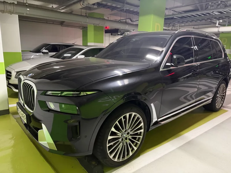 BMW X7