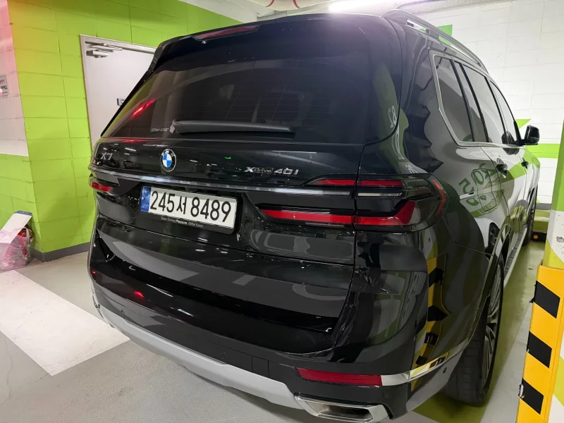 BMW X7