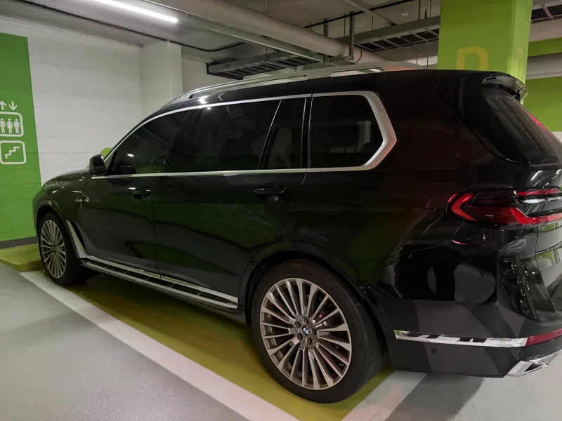 BMW X7
