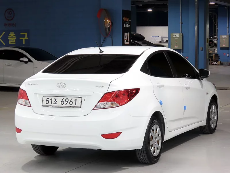Hyundai Accent