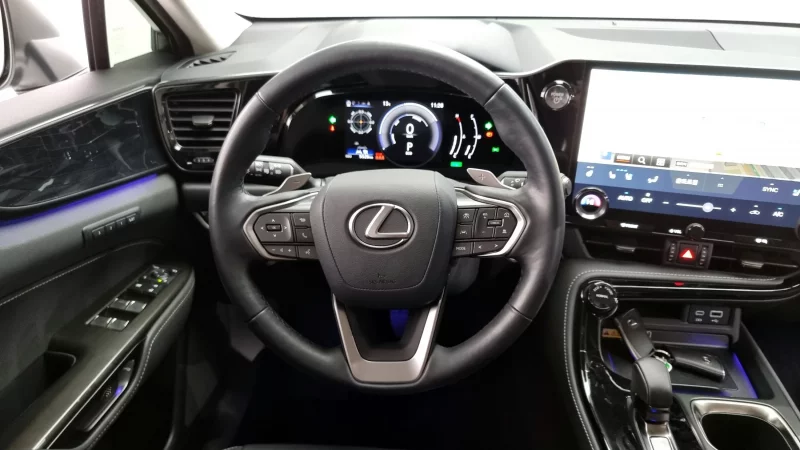Lexus NX