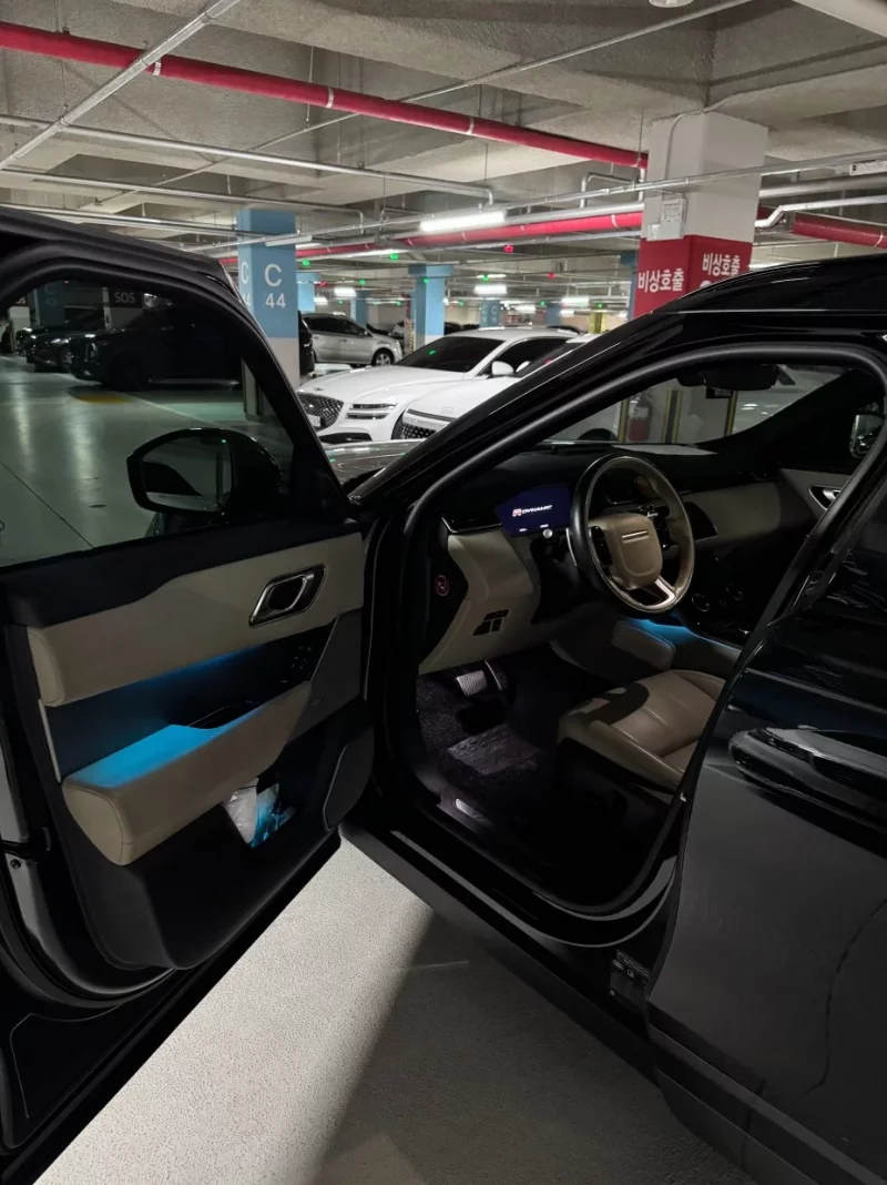 Land Rover RANGE ROVER VELAR