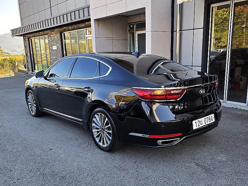 Kia K7