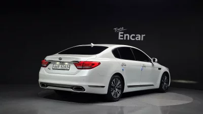 Kia K9