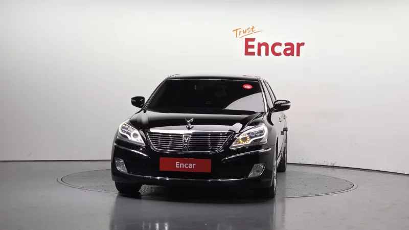 Hyundai Equus