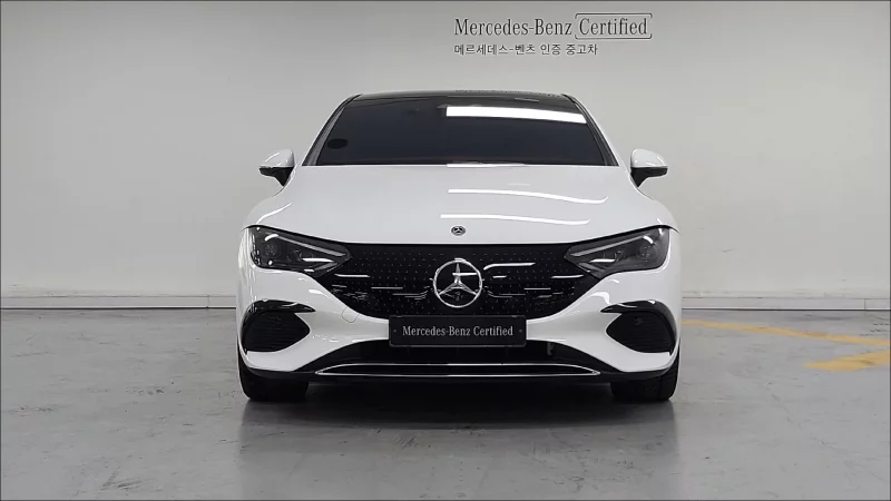 Mercedes-Benz EQE