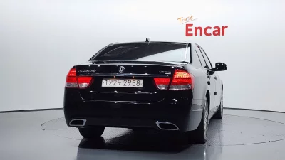 SsangYong Chairman W