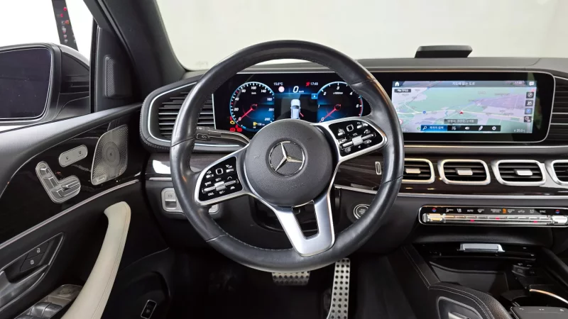 Mercedes-Benz GLE-Class