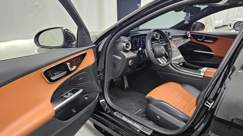 Mercedes-Benz C-Class