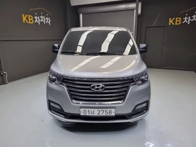 Hyundai Grand Starex