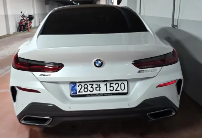 BMW 8-Series