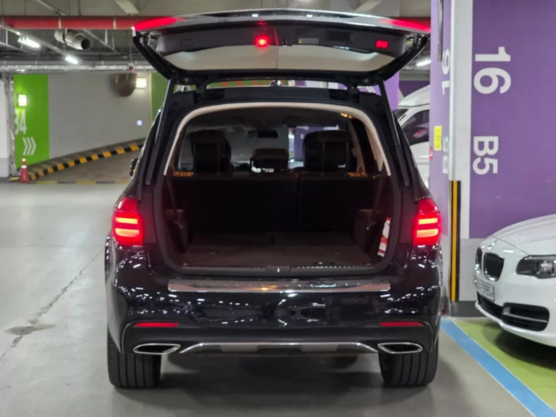 Mercedes-Benz GLS-Class