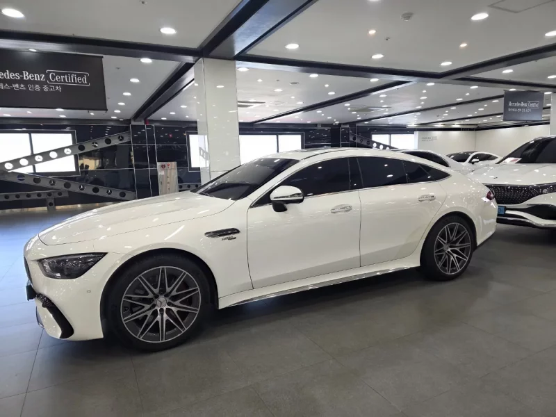 Mercedes-Benz AMG GT