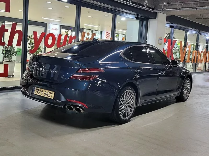 Genesis G70