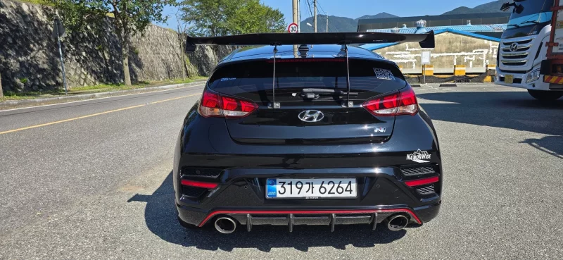 Hyundai Veloster