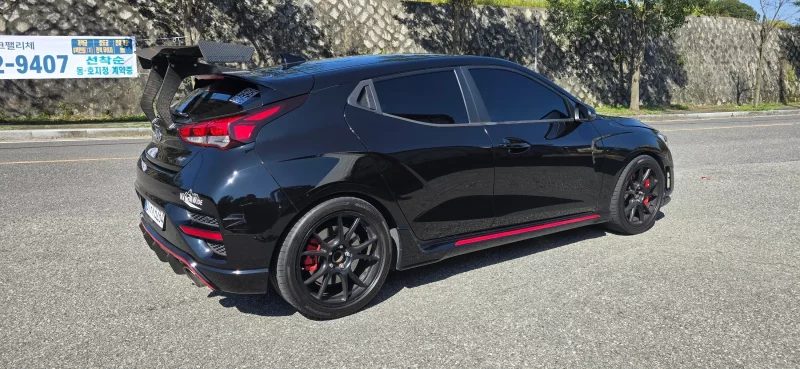 Hyundai Veloster