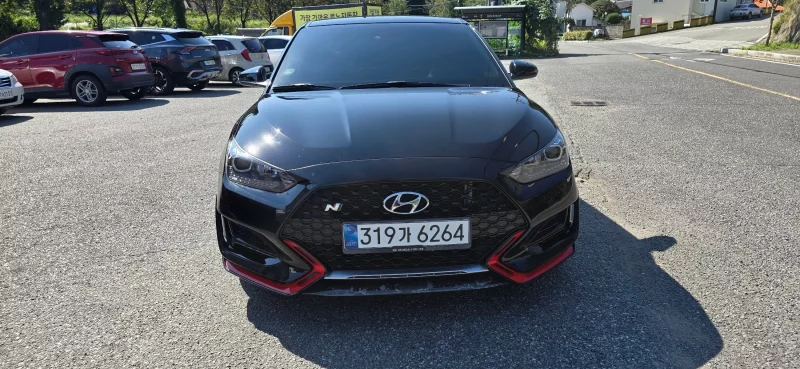Hyundai Veloster