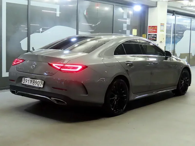 Mercedes-Benz CLS-Class