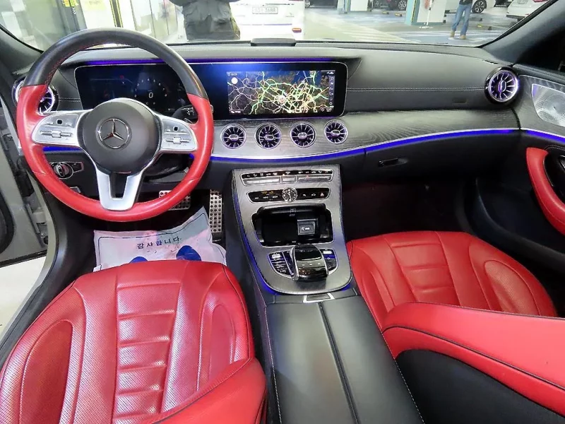 Mercedes-Benz CLS-Class