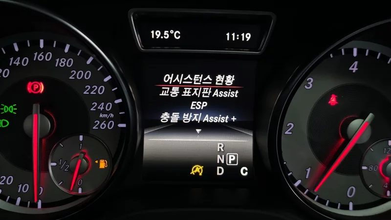 Mercedes-Benz GLA-Class