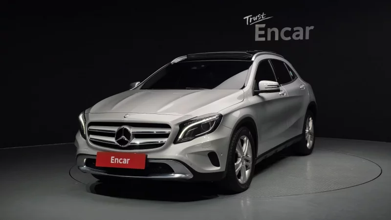 Mercedes-Benz GLA-Class