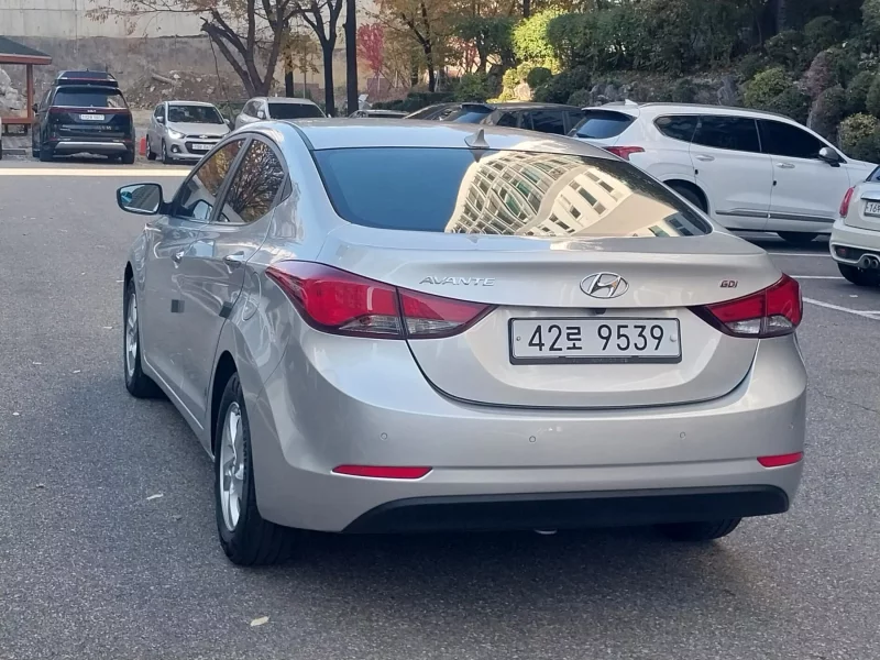 Hyundai AVANTE