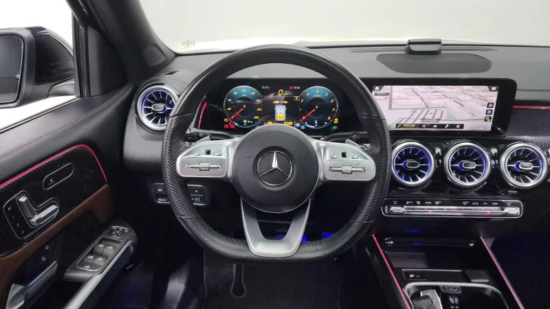 Mercedes-Benz GLB-Class