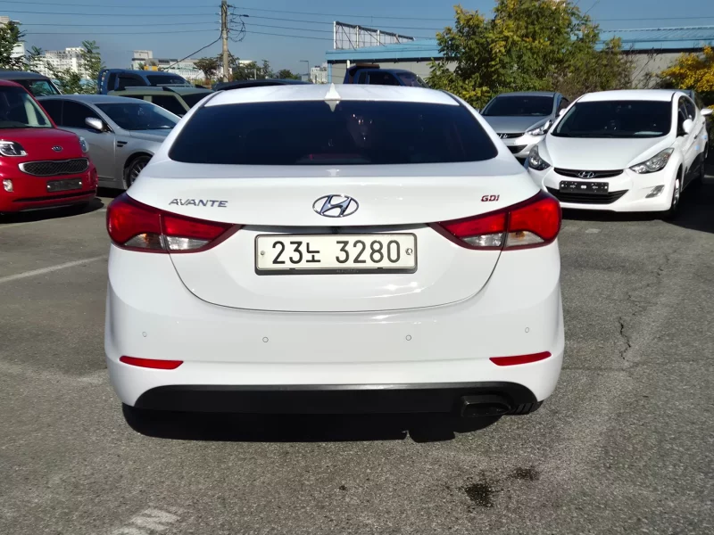 Hyundai AVANTE