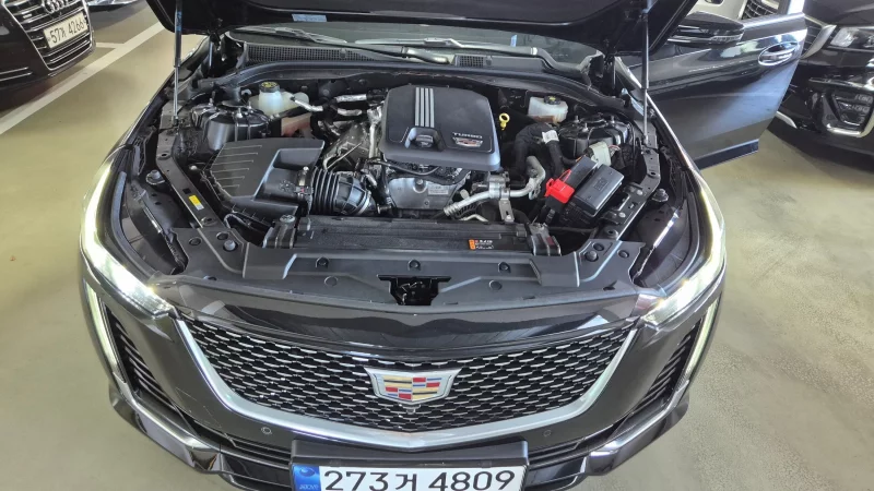 Cadillac CT5