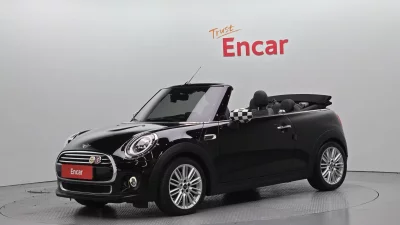 MINI Cooper Convertible