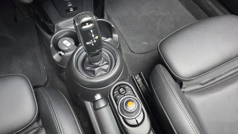 MINI Cooper Convertible