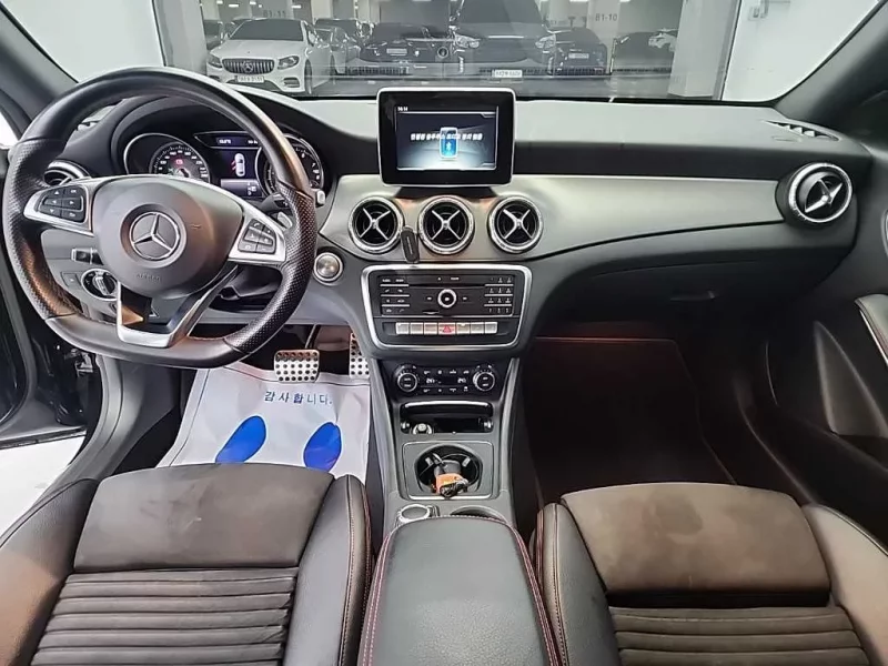 Mercedes-Benz CLA-Class