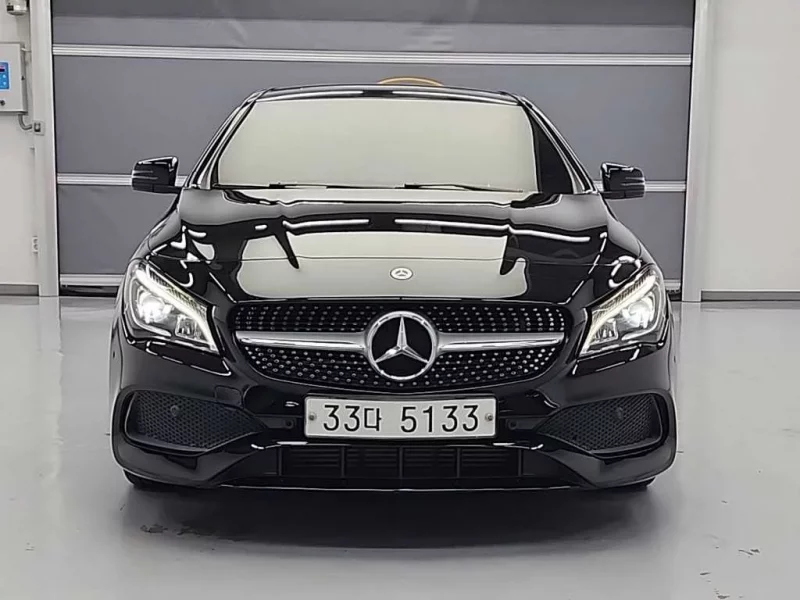Mercedes-Benz CLA-Class