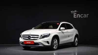 Mercedes-Benz GLA-Class