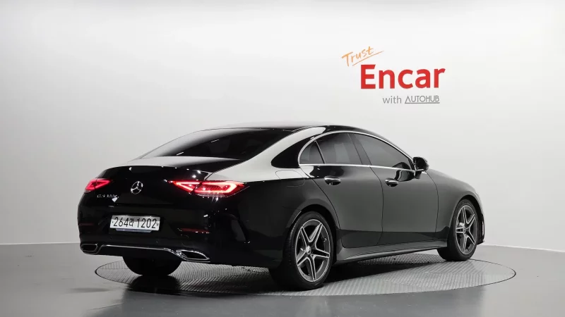 Mercedes-Benz CLS-Class