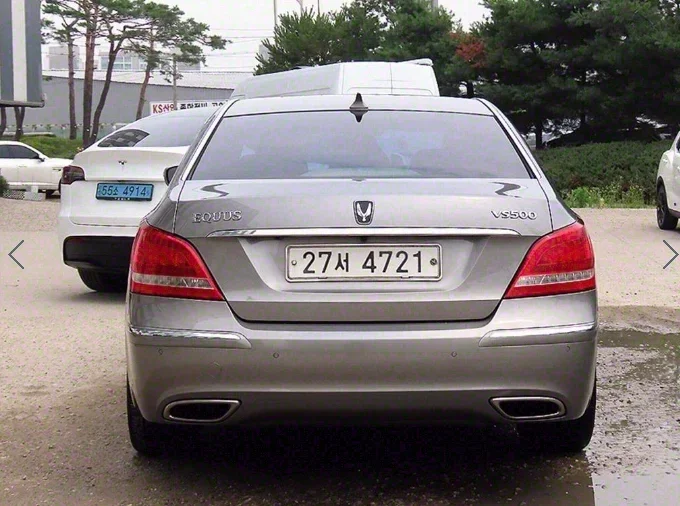 Hyundai Equus